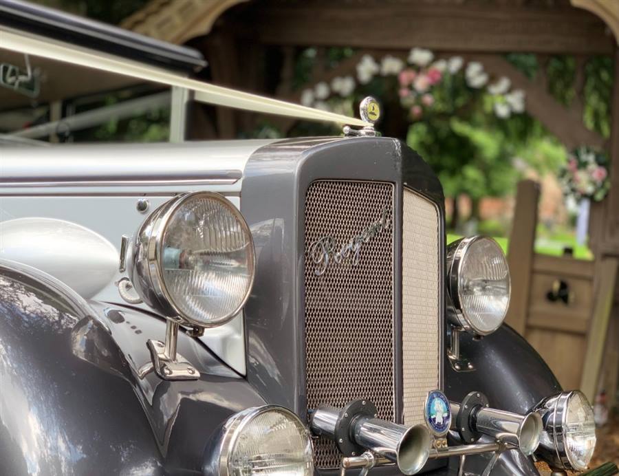 Regent Laundaulette Wedding Car